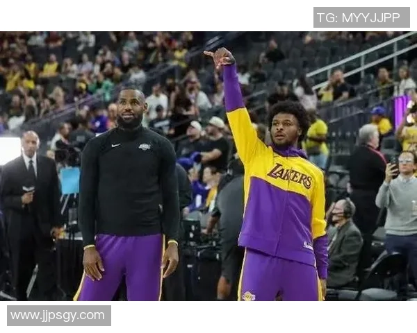 湖人主场迎战凯尔特人精彩对决2月8日篮球盛宴不容错过