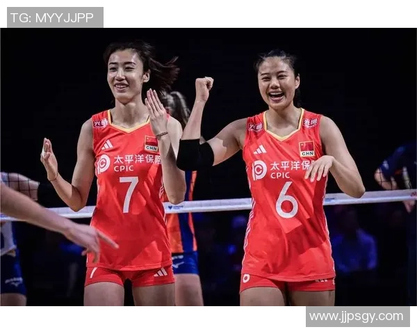 中国女排对决荷兰队世界女排大奖赛总决赛精彩回顾与分析