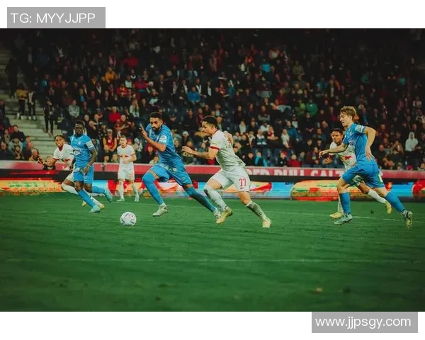 帕丘卡与蓝十字激烈对决赛果揭晓精彩瞬间回顾与分析 帕丘卡与蓝十字激烈对决赛果揭晓精彩瞬间回顾与分析