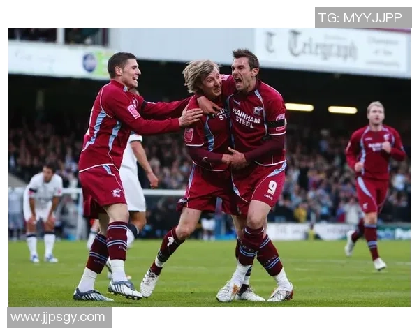 斯坎索普对阵布里斯托流浪精彩直播全程回顾与赛后分析 斯坎索普对阵布里斯托流浪精彩直播全程回顾与赛后分析